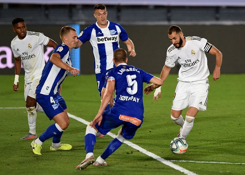Real Madrid took advantage of defensive mistakes from Alaves